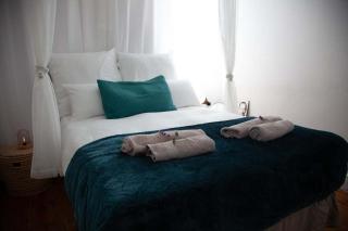 Central two double bedrooms in Bohemian Observatory - 9
