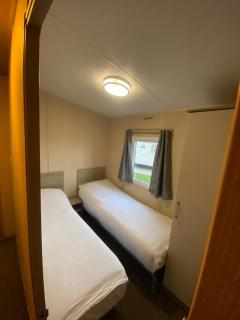 Ty Mawr holiday site 2 day minimum stay - 2