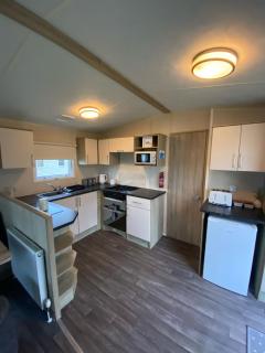 Ty Mawr holiday site 2 day minimum stay - 7