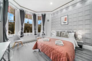 Hackney Deluxe Rooms - 8