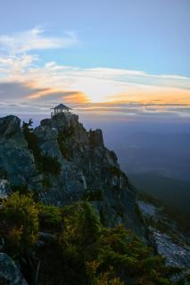 NWPADS-Verlot River Cabin - Hot Tub-Firepit-Beach - 1