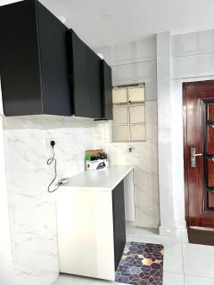 Empress Residence 2 - 8