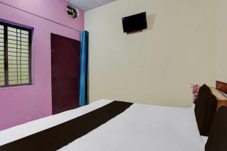 SPOT ON N K Guest House - 3