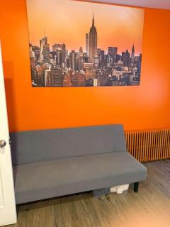 Cozy Apartments Woodside near Manhattan - 8