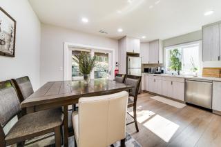 Peaceful Wooded Escape Near Golf Club at Newcastle - 6