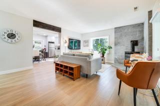 Peaceful Wooded Escape Near Golf Club at Newcastle - 4