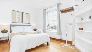 Exclusive 2 Bedroom Flat near Vauxhall Station! - 3