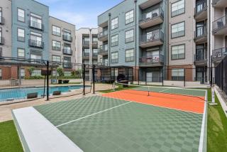 Deep Ellum Downtown Dallas Luxe Apartment - 9