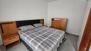 600 · Apto novo 2/4 com ar condicionado centro - 1