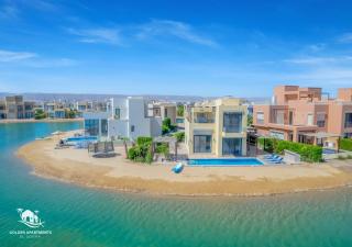 Breezy Lagoonfront Escape 3BR Villa with Private Heated Pool & Lagoon Access I Tawila El Gouna - Hurghada - 0