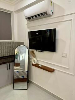 Jaipur Niwas Silverstone Pet friendly Studio Flat with Balcony - 4