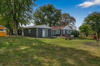 Beachpark Retreat Home-Huge outdoor fun, Game,Navy - 7