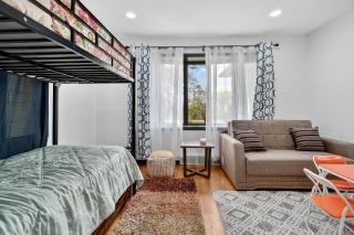 Beachpark Retreat Home-Huge outdoor fun, Game,Navy - 9