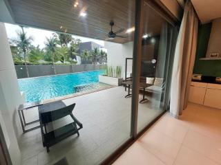 Luxe Beachfront with Pool Access - 0