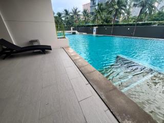 Luxe Beachfront with Pool Access - 8