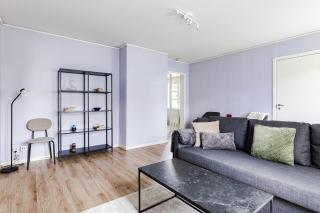 Bright & Spacious Getaway - 5