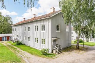 Bright & Spacious Getaway - 6