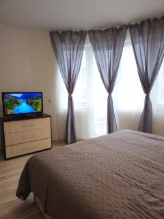 Central Sofia Apartment & FREE Underground Garage - 5