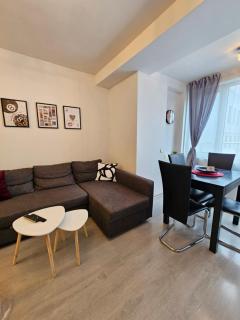 Central Sofia Apartment & FREE Underground Garage - 1