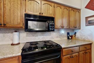 Canyon Lake Getaway - 5