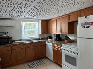 Gulf Front Cottages - 9