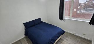 Double Room in shared Quiet House - 7