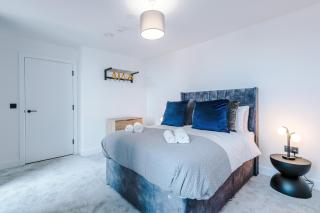 Stylish 2 Bed 2 Bath in Central Manchester - 5