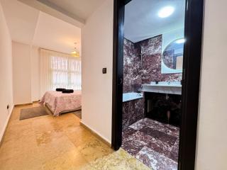 Gueliz 3BR 3BA Duplex Pool & Balcony Majorelle - 4