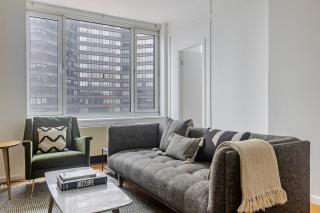 Blueground Hells Kitchen fitness center nr Hudson River Park NYC-1821 - 9