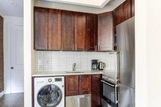 Blueground Nolita washerdryer nr Bowery NYC-1974 - 5