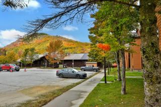 Trailside Loft at Pico - Ski-In, Out Condo with Loft & 2BR - Steps to Lift - 9