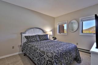 Trailside Loft at Pico - Ski-In, Out Condo with Loft & 2BR - Steps to Lift - 2