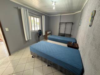 Casa com Piscina em Penha - 7