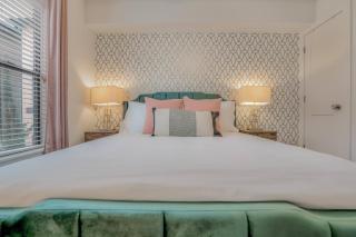 The Barbee 102 - Contemporary First Floor Views - 0