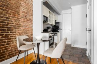 Blueground West Village washer nr Hudson River NYC-2075 - 7