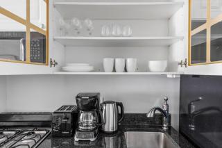 Blueground West Village washer nr Hudson River NYC-2075 - 5