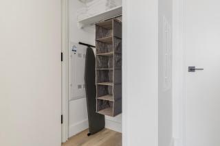 Blueground Alphabet City rooftop nr Tompkins Square Park NYC-2081 - 1