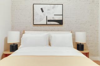 Blueground Hells Kitchen terrace nr Times Square NYC-2063 - 2