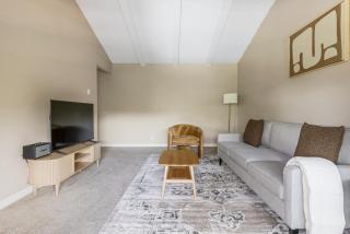 Blueground West Valley pool nr Memorial Park SFO-2051 - 8