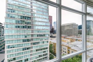 Blueground Northwest Bellevue pool nr Bellevue Park SEA-905 - 6