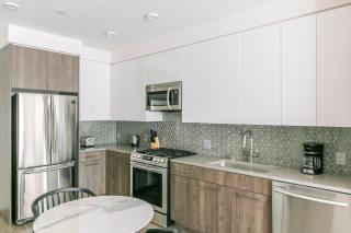 Blueground Mountain View pool nr Shoreline Park SFO-1961 - 2