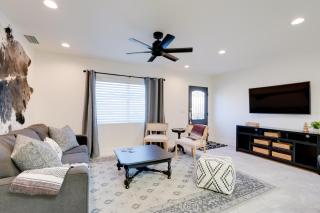 High-End and Luxe Scottsdale Gem with Pool and Yard - 5