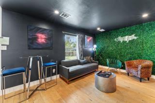 Chic Stay for 8 Mins to 6th St & Downtown - 8