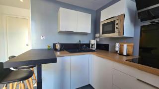 Charmant logement climatisé avec jardin à 5 min de la plage - 2