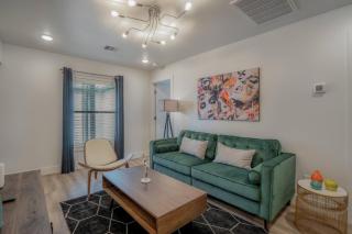 The Barbee 143 - Upper Level Ensuite @ The Barbee - 9