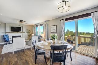 The Great Escape - 6BR, Gym, Hot Tub, Pets OK! - 1