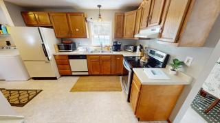 Chandler Hill Base Camp - Enjoy A Nature Getaway in this Rustic Home in the Mountains, 10 minutes from Sunday River Ski Mountain! home - 8
