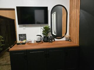 The Blue Shutter Guest House - 9