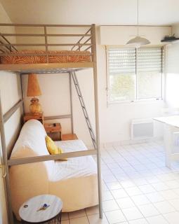 Cozy Studio Beaujolais - Porte de Lyon - Piscine&Tennis - 9