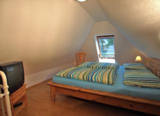 Birkmaase 12 Kapitänshaus Jacqueline 4-Sterne Komfort Maisonette im OG links - 2
